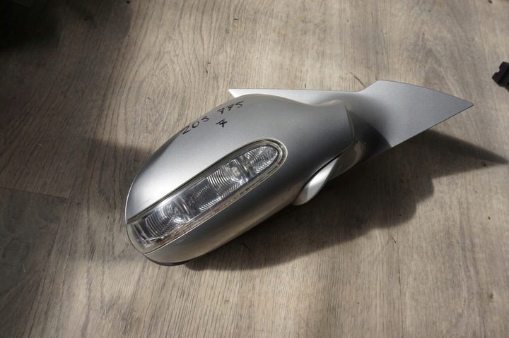 MERCEDES W209 CLK FACELIFT MIRROR RIGHT RETRACTABLE 775 photo 1 - milautoparts-fr.ukrlive.com