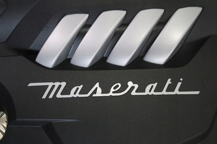 COVERING ENGINE MASERATI QUATTROPORTE GTS 3.8 photo 2 - milautoparts-fr.ukrlive.com