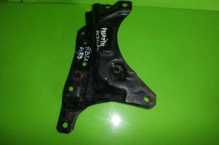 Кронштейн рычага передний правый ford fiesta mk3 1. 8d, Цена