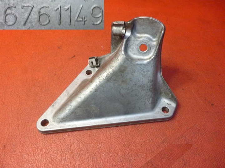 Кронштейн двигуна bmw 2.5 дверей e60 e61 525d 2006 рік 6761149, Ціна