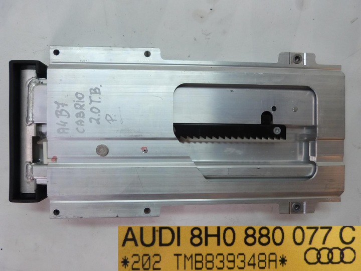 Audi a4 b7 кабріолет захисний корпус kapotazowy airbag 8h0880077c, Ціна