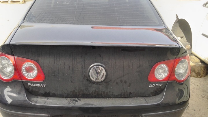 Vw passat b6 седан крышка багажника lo41, Цена