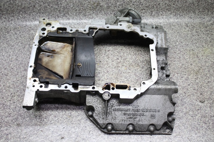 фото №1, Audi a6 b5 a4 b6 v6 3.0 asn піддон масла 06c103603e