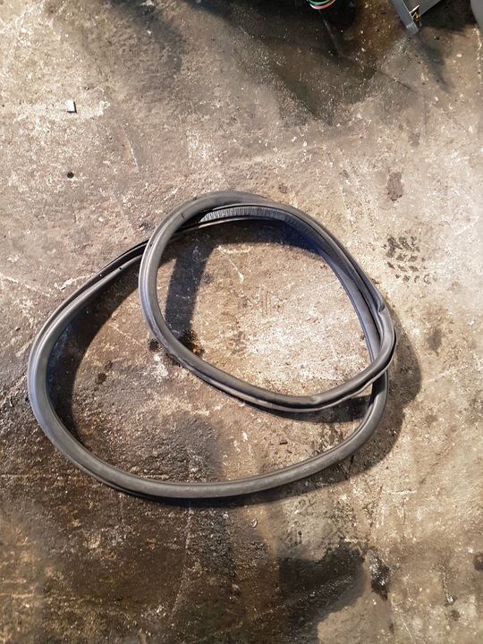 фото №2, Прокладка кришки зад chrysler crossfire інші