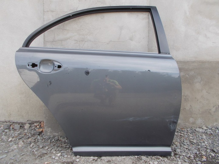 фото №1, Дверь правые задние зад toyota avensis sedan hb t25