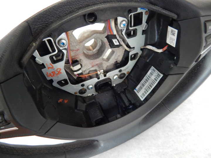 фото №9, Bmw f10 f11 f01 - руль кожа мульти оригинал bdb