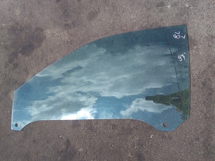 фото №1, Стекло з дверь левая перед audi a3 8l 3d 1997r. оригинал