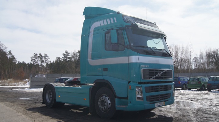 фото №10, Volvo fh надстройки межосевые спойлеры спойлеры спойлер спойлер защитные накладки