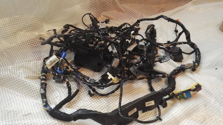 фото №1, Ford ecosport 14 r 1.0 b установка кабіни засіб