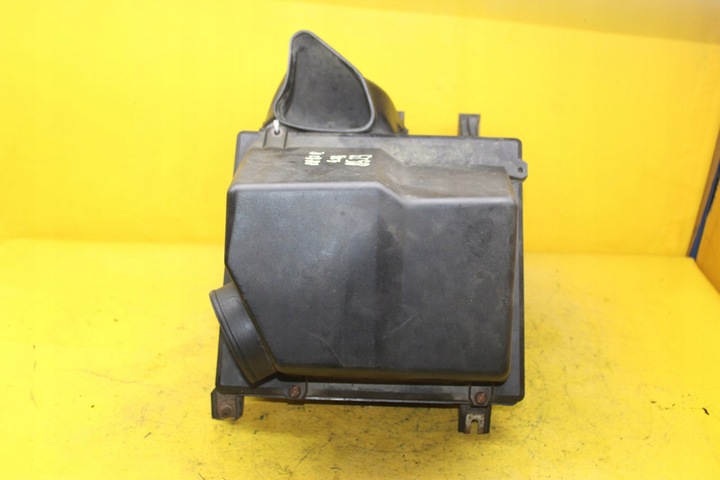 фото №7, Корпус фільтра повітря a8 d2 fl 4.2b 077129620c