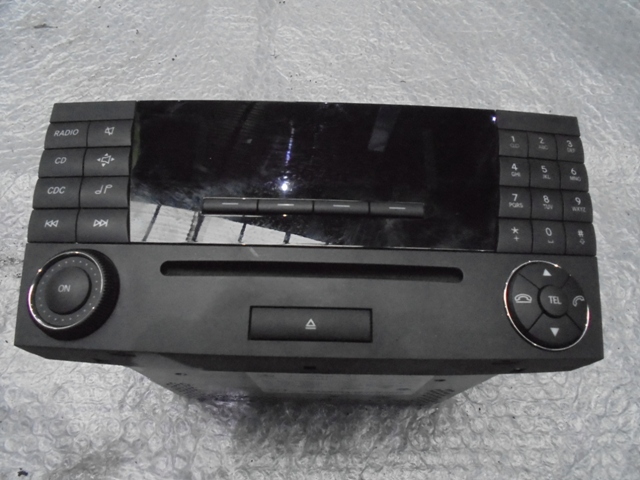 фото №1, Радіо cd mercedes w211 cls w219 mf2321