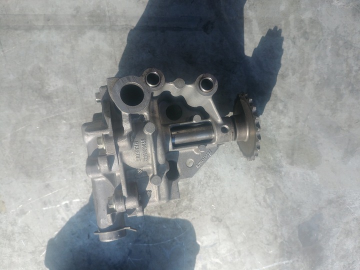 фото №1, Renault 2.0 dci m9r насос масла 8200345757