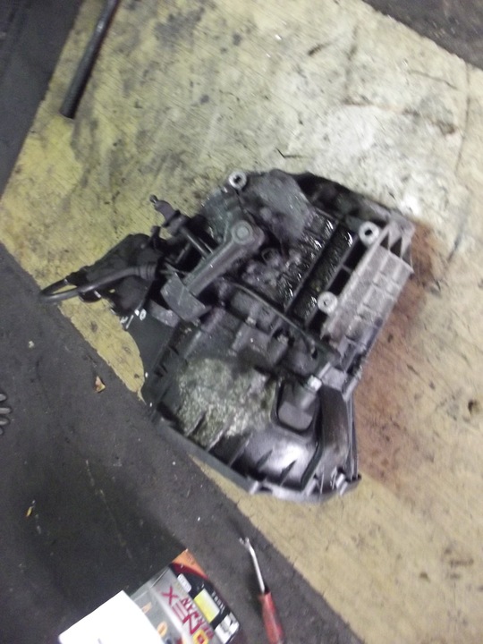 фото №1, Ford focus mk2 коробка передач коробки передач 4m5r7f096-ya 1.8