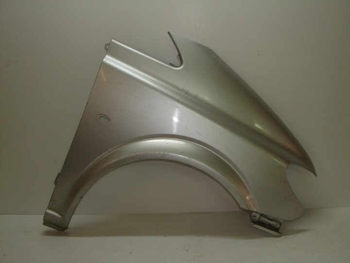 AILE AVANT DROITE MERCEDES VITO VIANO 04-10
