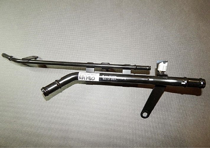 VW POLO 6C of the hose of water 6C0121070F