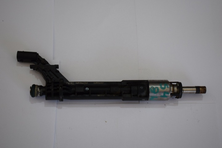 INJEKTOR, DIZNA INJEKTORI, DIZNE AUDI S4 8W0 06M906036K