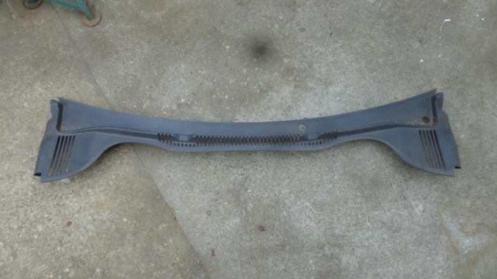 Grille égouttage SEAT IBIZA 4 IV 6J1853185 2008-2013