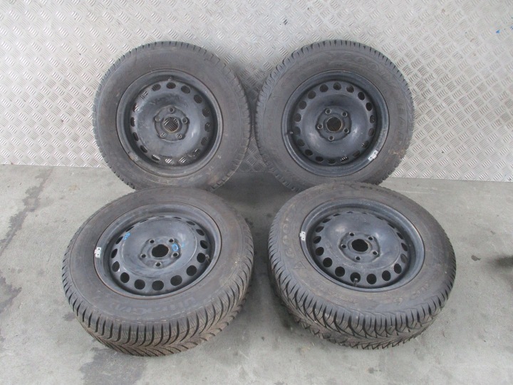 REIFEN RÄDER FELGEN REIFEN STAHL VW GOLF 7 5G0 R15 M+S