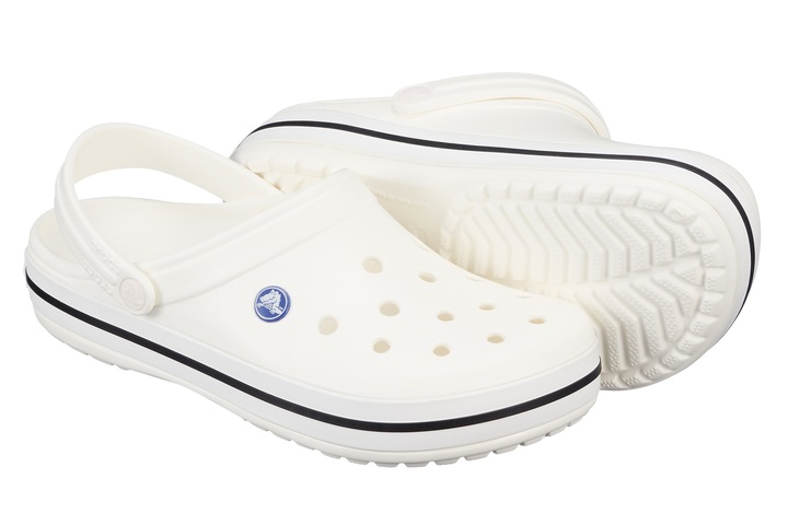 m8 crocs