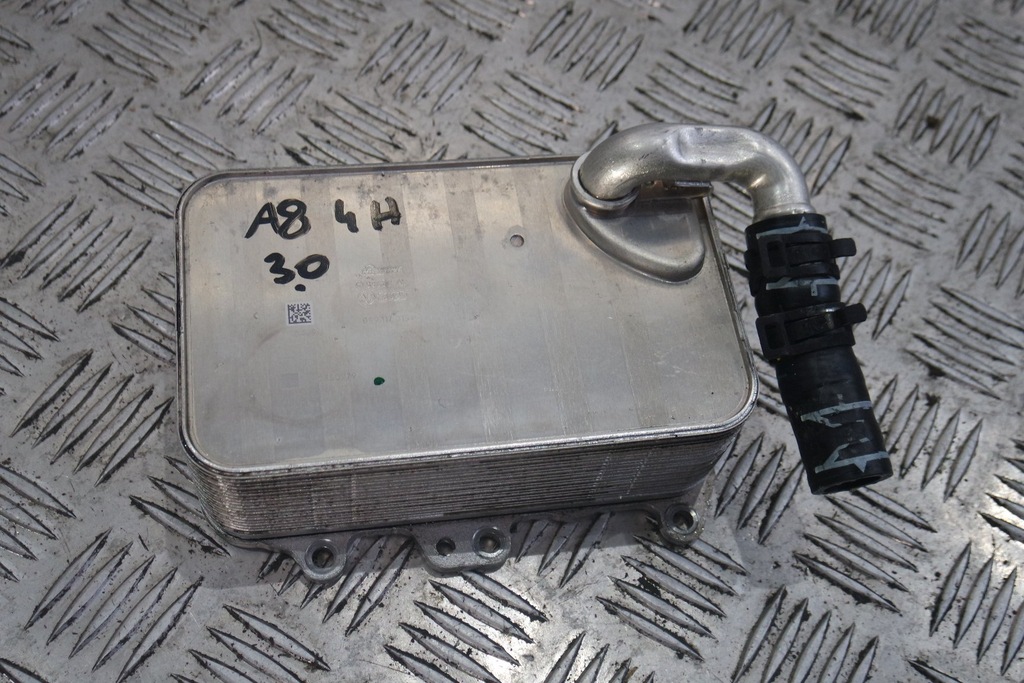 фото №1, Радіатор оливи audi a8 d4 4h 059117015p