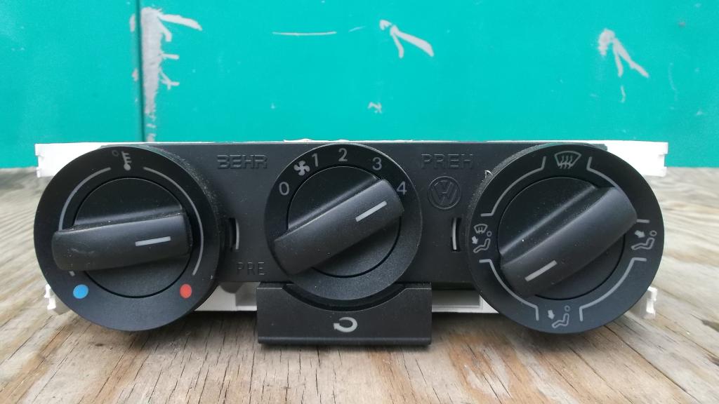 фото №1, Vw fox polo панель обдув 6q0918045t