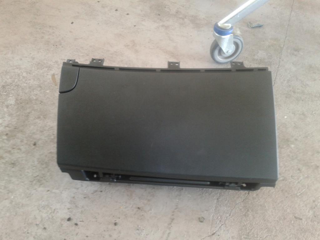 фото №1, Hyundai i30 ii 2012 2013 2015 бардачок пасажира eur