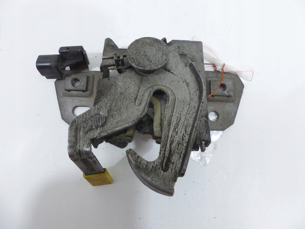 фото №1, Volvo s40 ii 04-12 замок капот