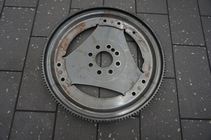 фото №1, Mercedes-benz оригинальный номер a2710300312 колесо маховик