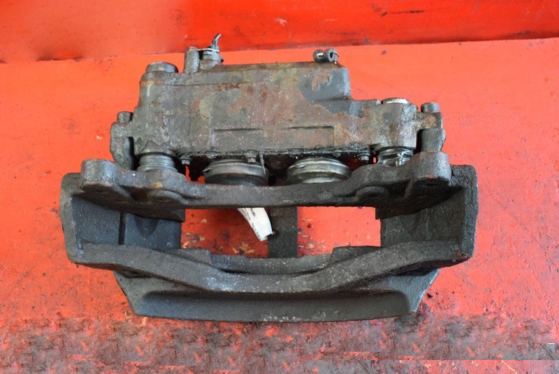 фото №2, Супорт гальмівний лівий перед renault magnum 11.9 d