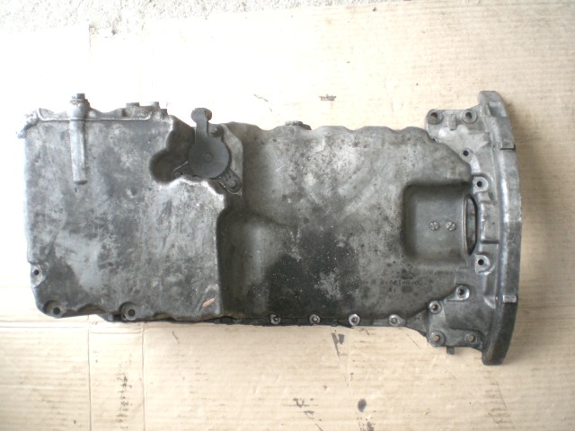 Купити Піддон піддон масляна mercedes vito 2.2cdi 6460140402