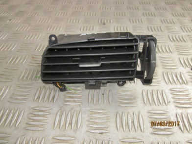 фото №8, Решётка обдув левая iveco stralis 2013r