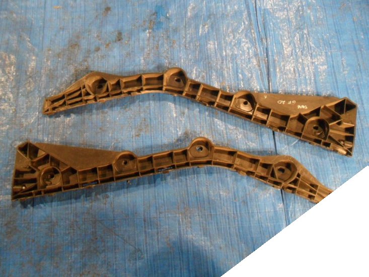 фото №1, Toledo rapid напрямна бампера правий задня 5jh807394