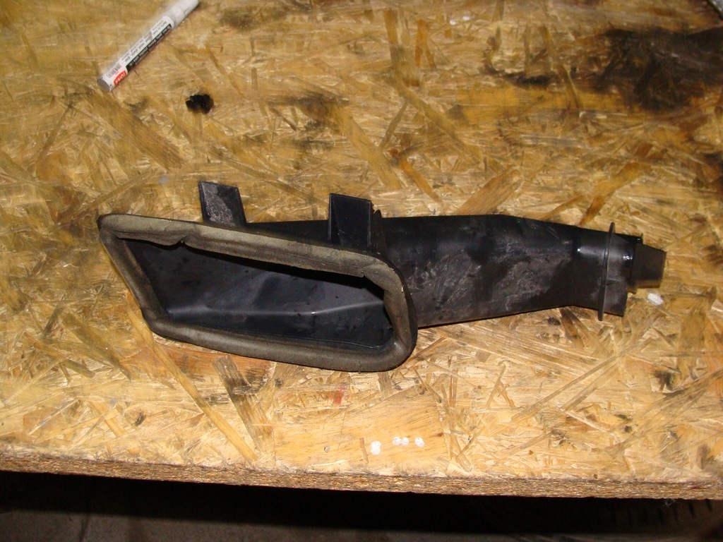 фото №1, Впуск воздухозаборник труба воздуха citroen ds5 9687718280