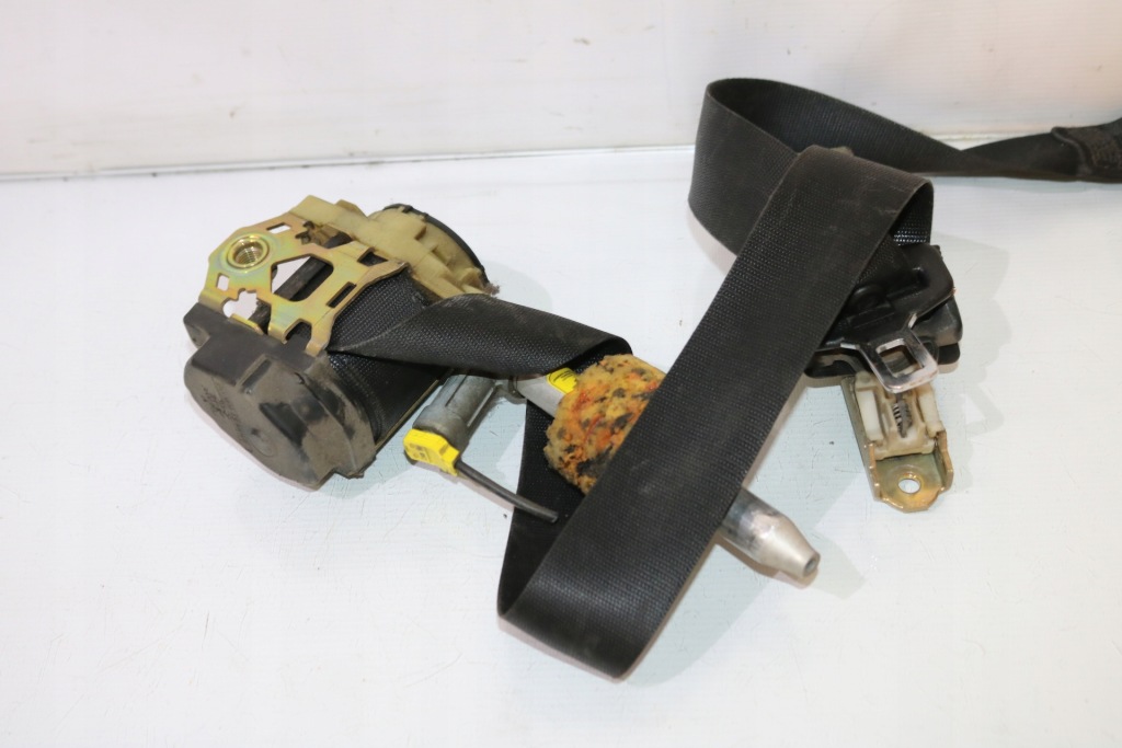 фото №1, Pas лівий передній безпеки mercedes e290 dt