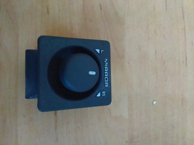 фото №1, Перемикач дзеркал freelander amr2498