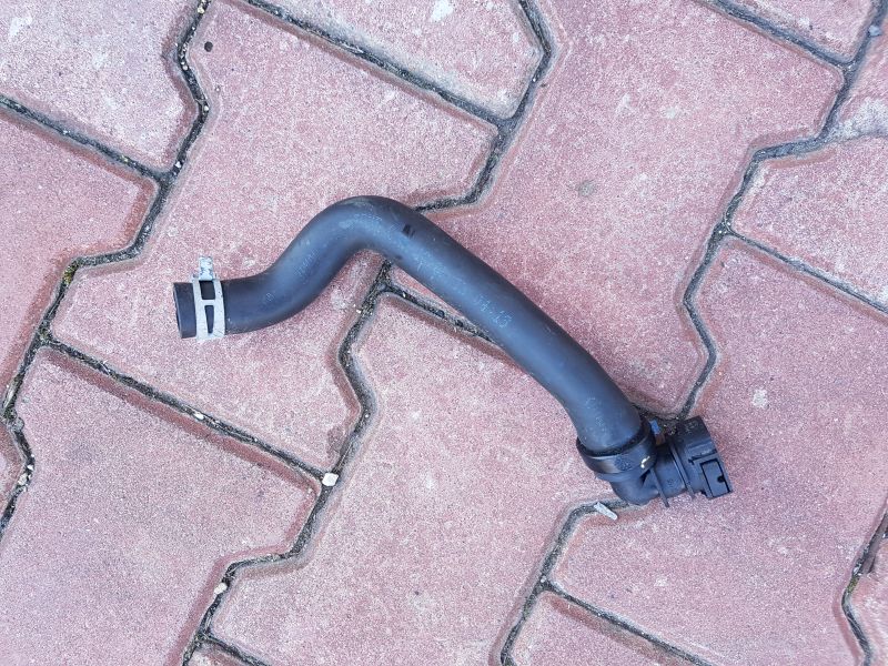 Купити Патрубок шланг труба renault movano master 924001635