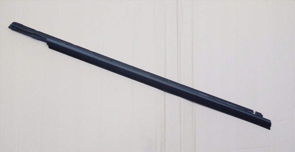 фото №1, Lexus nx 14-17 прокладка стекло скребок дверь p