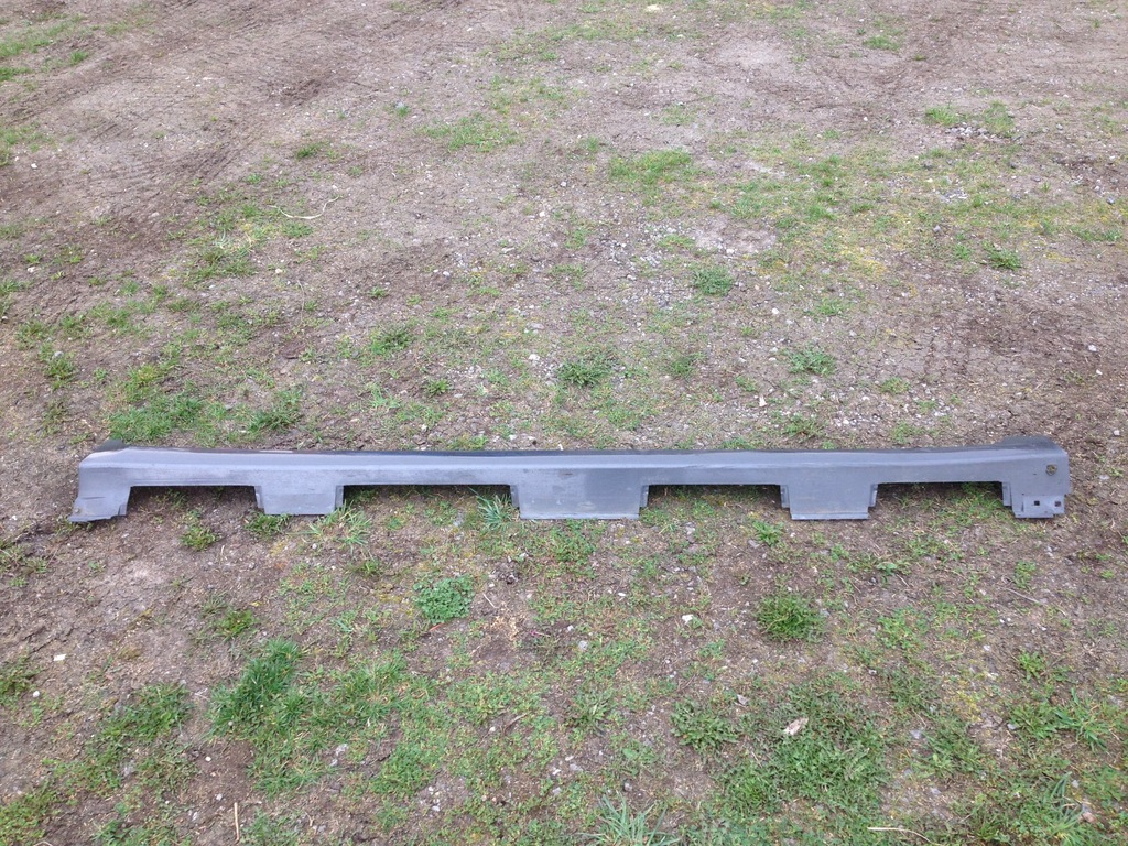 фото №1, Toyota verso avensis накладка порог молдинг 2010 r