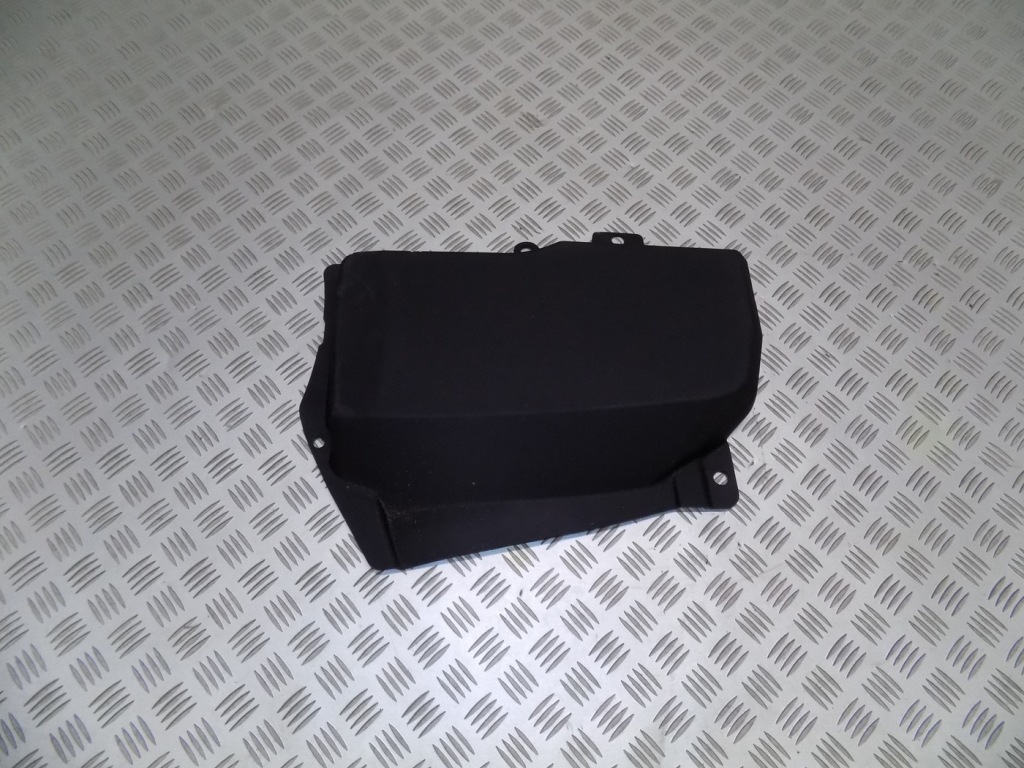 фото №1, Jaguar xf lift 3.0d защита пластик 8x23-f01590-ad