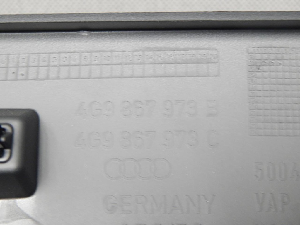 фото №4, Audi a6 c7 оббивка кришки багажника 4g9867973b