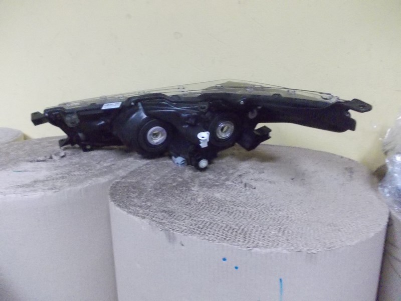 фото №8, Лампа перед правая toyota corolla e16 ксенон led 12-