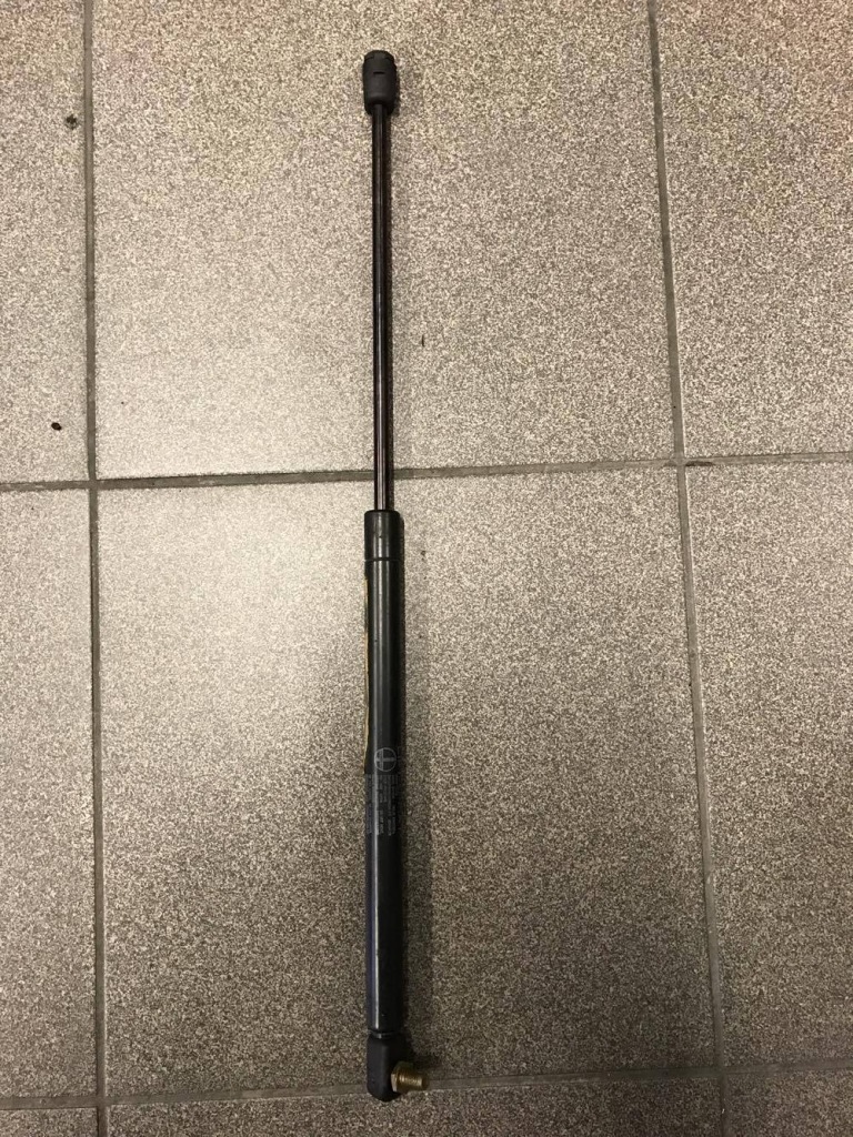 Купить Volvo fh12 амортизатор привод решётка оригинал