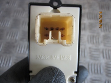 фото №9, Вимикач вікон лівий перед mazda 626 97-99r