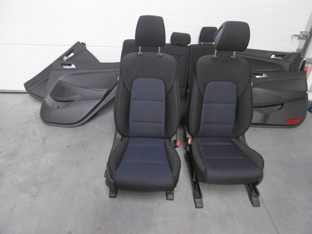 фото №1, Hyundai tucson ii 2016 сидіння сидіння заднє сидіння середина