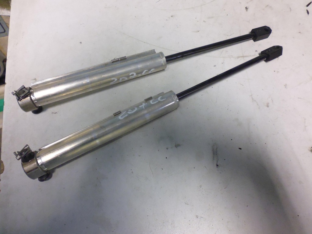 фото №1, Привід амортизатор кришки peugeot 207 cc cabrio