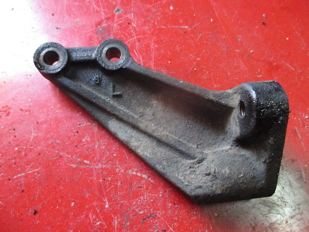 фото №1, Кронштейн кронштейн кронштейн renault mascott 04-10 pń