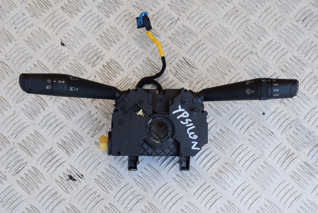 фото №1, Переключатели поворотники lancia ypsilon ii