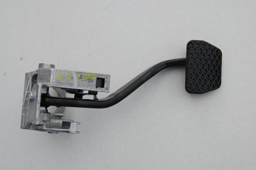 фото №1, Педаль тормоза bmw x1 e84 2,0xd