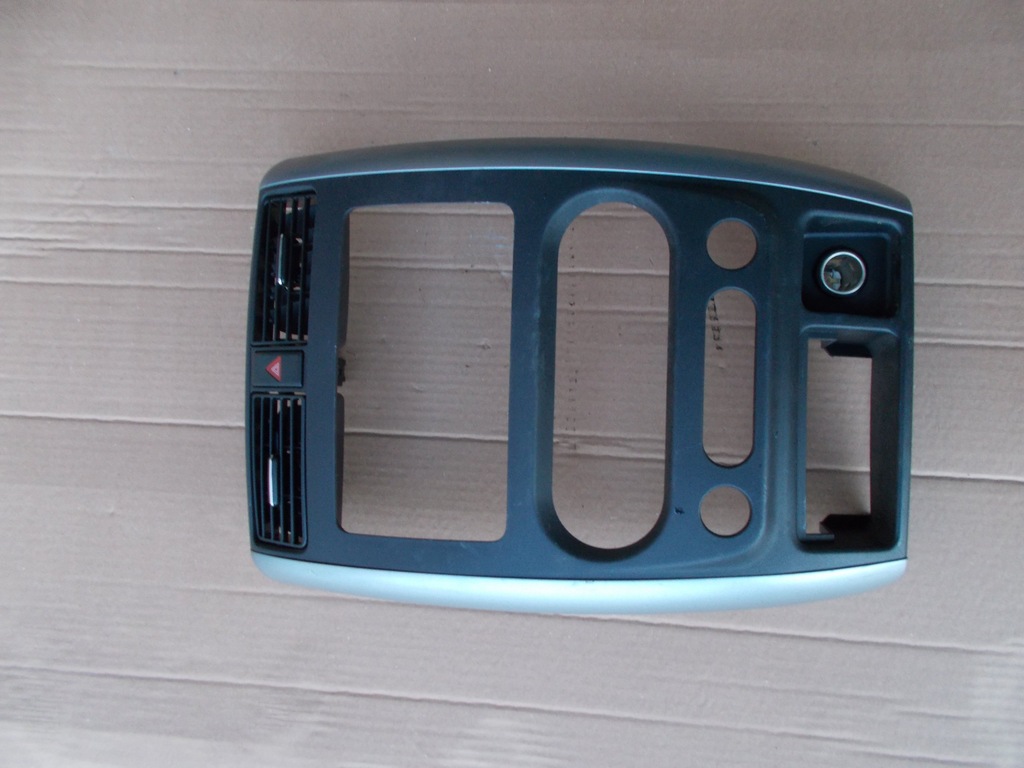 фото №1, Suzuki jimny lift рамка радио решётка обдув