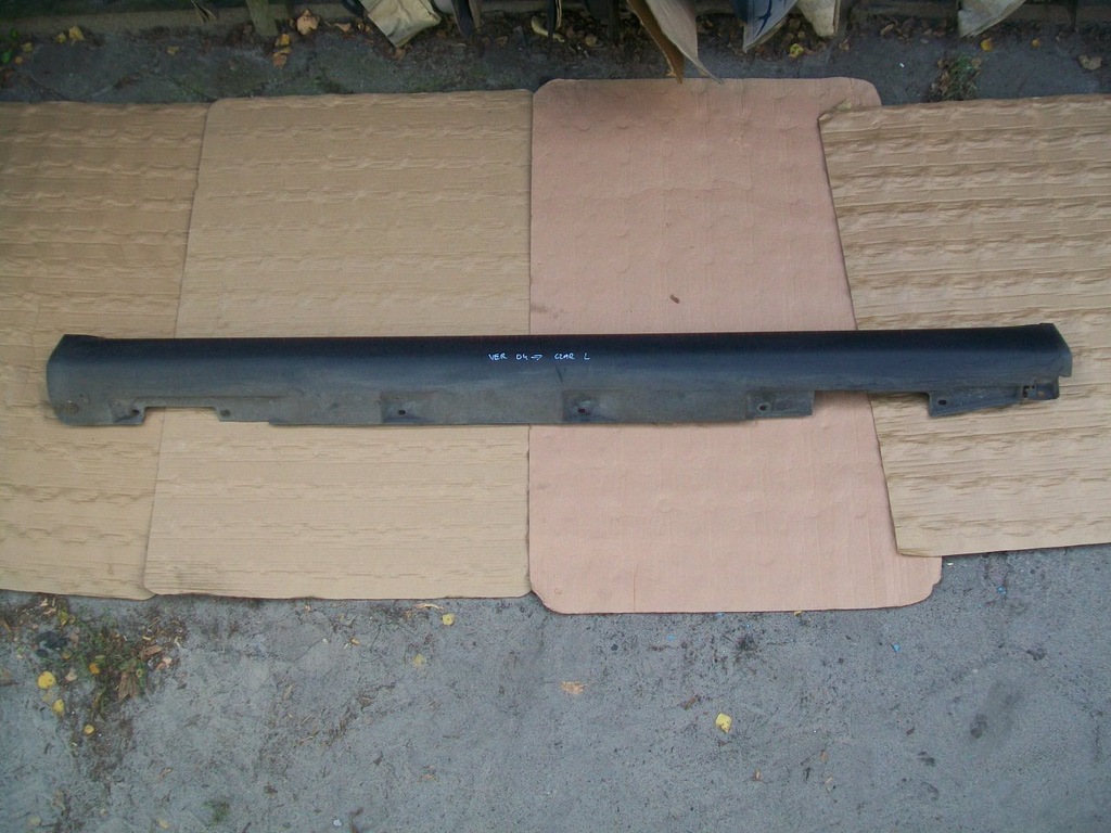 фото №1, Toyota corolla verso 04-08 молдинг порог левый